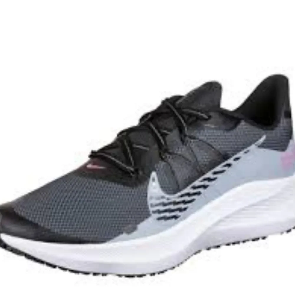 Nike Winflo 7‎ Shield Shoe